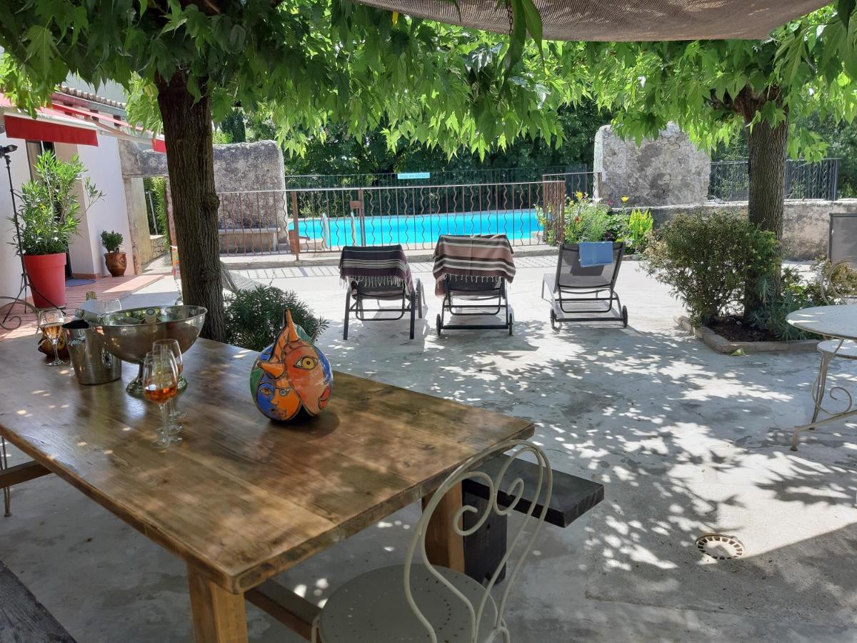 Bed & Breakfast Logis Des Magnans - Le Murier - *