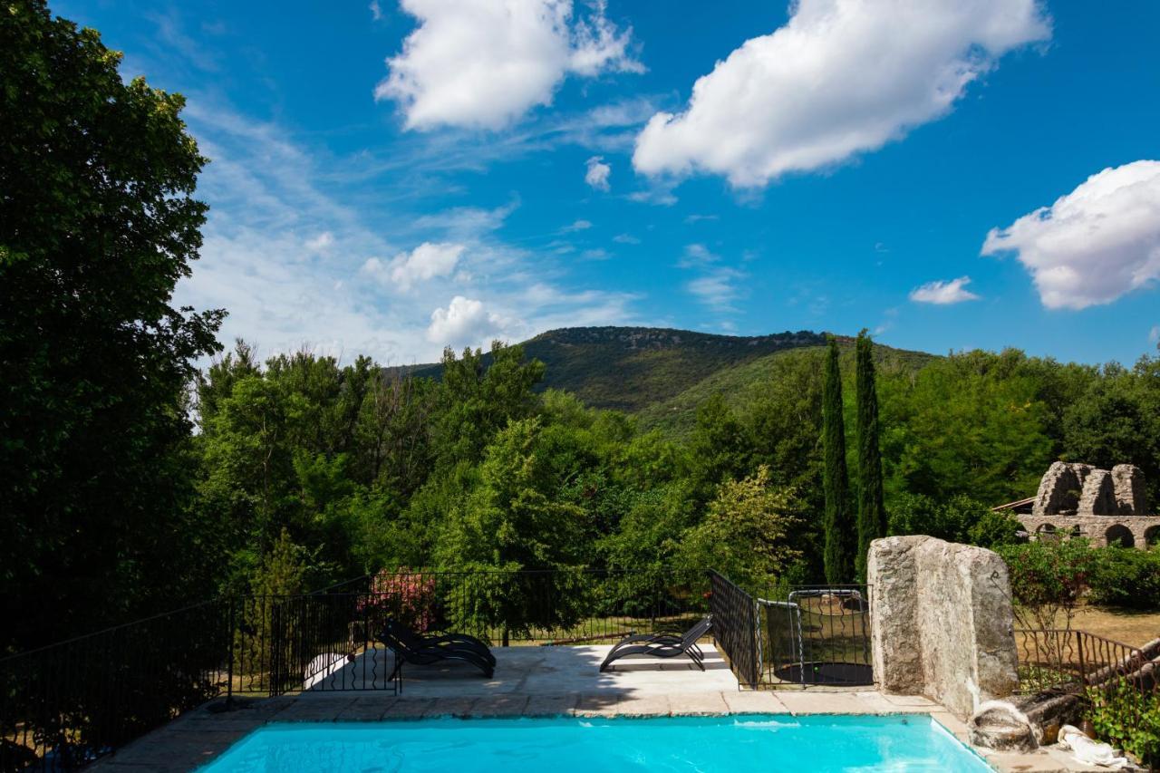 Logis Des Magnans - Le Murier - Bed & Breakfast